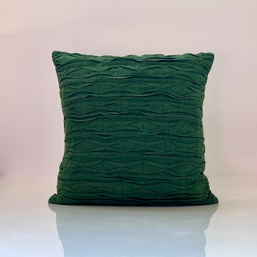 Southern Living Pintuck rust pillow cover